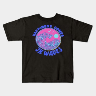 Happiness Comes In Waves, Hello Summer Vintage Funny Surfer Riding Surf Surfing Lover Gifts Kids T-Shirt